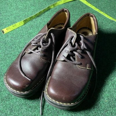 Zapatos para mujer BORN de cuero talla 9 marrón oscuro con cordones Oxford suelas negras cómodos Foto 1 de 4