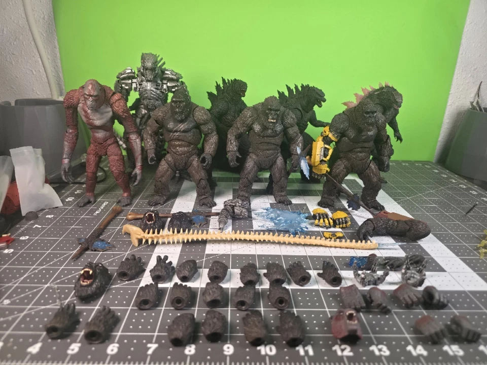 LOTE de 8 peças S. H. MonsterArts Godzilla Monsterverse - Imagem 1 de 4