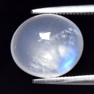 💎 3.23ct Oval Cabochon Natural Rainbow White With Luster Moonstone - Gemstone - Image 1 of 4
