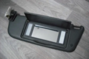 A GENUINE VAUXHALL ASTRA MK5 BLACK SUNVISOR 2005-2009 RIGHT SIDE - Picture 1 of 5