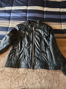 Guess Damen Bikerjacke schwarz 100% Echtleder Größe XXL nie getragen  - Bild 1 von 9