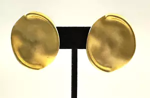 Vintage Gold Tone Oval Clip-On Earrings Costume Jewelry Estate - Picture 1 of 5
