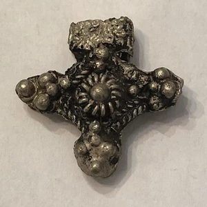 Ciondolo croce amuleto vichingo antico  - Foto 1 di 6