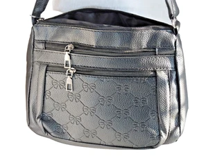 Klassische geprägte Umhängetasche Schultertasche Damen Freizeit Handtasche & Handytasche - Bild 1 von 8