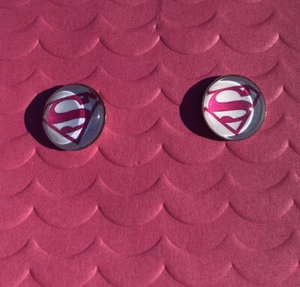 Superman Earrings ( STAINLESS STEEL EARRINGS) Super Hero Earrings - Picture 1 of 1