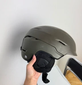 GIRO DISCORD OLIVE HELMET SKI SNOWBOARDING SNOW SIZE M ADULT - Picture 1 of 11