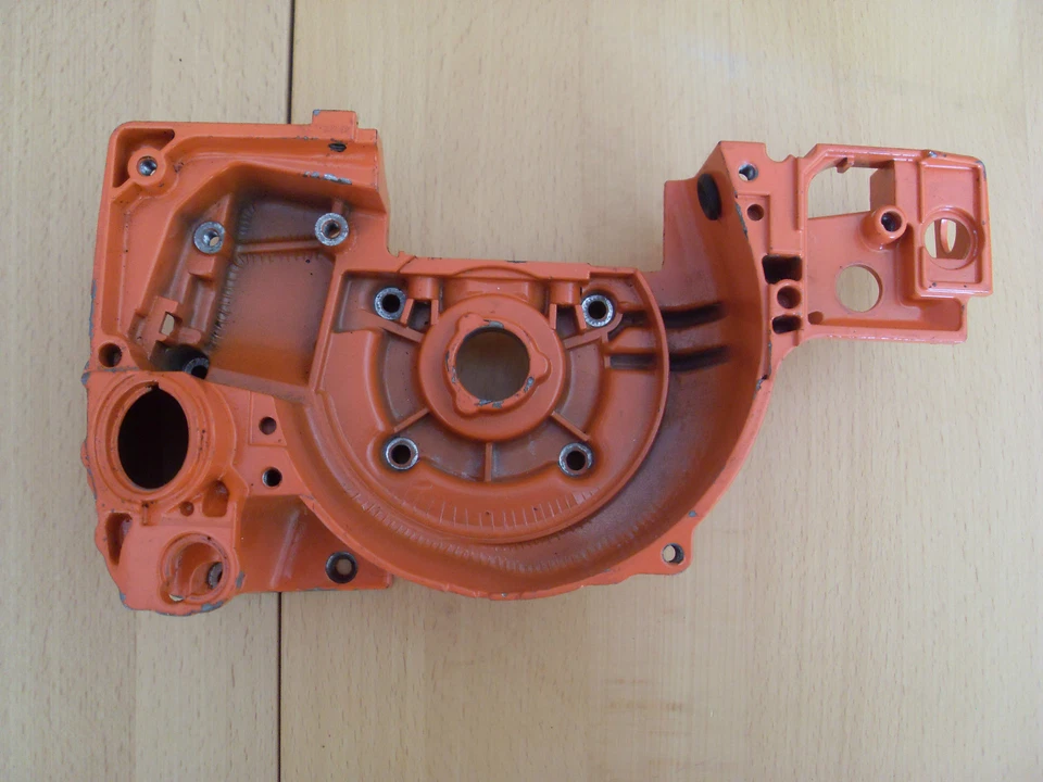 Crankcase Left dolmar 109 110 110i 111 115 Ps 43 - 52 From 10/1993 (027111133) - Bild 1 von 1