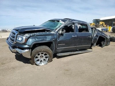 Tanque de combustible usado se adapta a: camioneta GMC Sierra 1500 2018 estilo clásico cubierta de puerta arrugada Foto 1 de 4