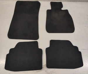 Original BMW E92 Innenraum Fußmatten Schwarz Teppiche Velours Set x4 RHD Gebraucht LCI - Bild 1 von 5