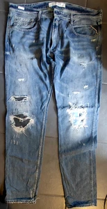 Replay Slim Tapered Distressed Bandana Jeans - Bild 1 von 10