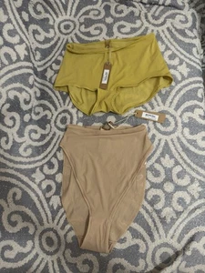 SKIMS Bundle Of 2 Size Xxs Topaz Boy short & Clay Brief NWT Women's Panties - Picture 1 of 5
