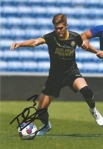 WIGAN: TOM PEARCE SIGNED 6x4 ACTION PHOTO+COA - Picture 1 of 1