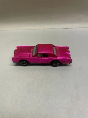 Hot Wheels Redline Custom Continental Mark III 1968 rosa intenso hecho en EE. UU. Foto 1 de 4