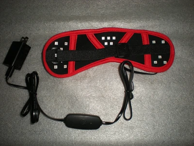 Máscara de ojos de alivio con sistema de terapia de luz LED DPL EY00002-P Foto 1 de 4