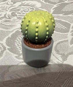 Zuru Mini Brands Create Garden Serie 1 eine x Sukkulente grüne Kugel geöffnet - Bild 1 von 1