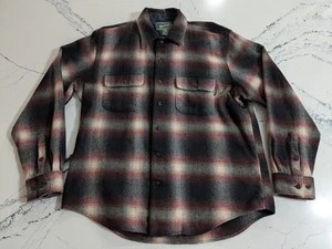 Woolrich Plaid 100% Wool Flannel Shirt Men's Large - NICE Shacket - Picture 1 of 10