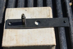 1987 GMC General Windshield wiper arm to motor bracket part# G2057178 Plate Asm. - Picture 1 of 11