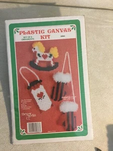Set of 3 Ornaments Plastic Canvas Kit The New Berlin Co #30866 - Picture 1 of 2