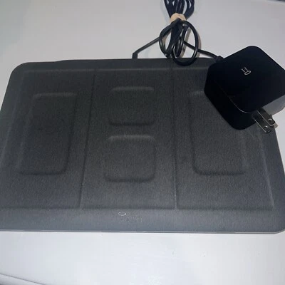 2H Phone Charger HALO 4-in-1 Wireless Charging Mat Black - Image 1 of 4