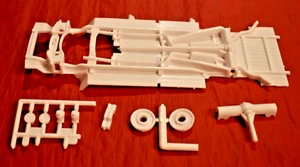 AMT/ MPC 1972 Chevy Pickup Chassis 1/25 - Picture 1 of 1