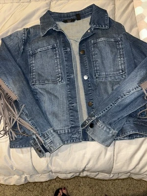 Chaqueta vaquera G.I.L.I con flecos de cuero sintético talla 12 ¡Impresionante! Vaquera Retro Foto 1 de 4