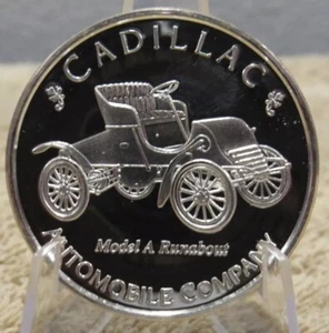 Cadillac 1997 95 aniversario 1 Troy OZ Ronda de plata .999 en cápsula - Imagen 1 de 2
