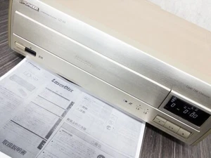 Pioneer LD-S9 Reference Gold Laserdisc player High-pitched image From Japan Used - Picture 1 of 7