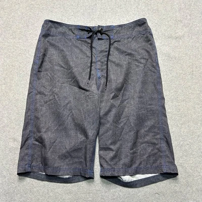 Pantalones cortos deportivos BKE para hombre 29 gris carbón híbrido calce deslumo playa traje de baño Foto 1 de 4