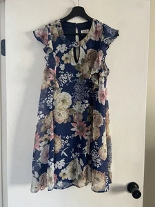 Damen Sienna Sky Blumen Rüschen Kleid Medium Navy Blau Y2K Knielang Fee - Bild 1 von 7