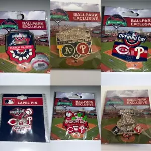PHILLIES PICK A PIN: GIORNO DI APERTURA 2019-BRAVES 2022-A'S 2023-REDS 2024- BRAVES SGA - Foto 1 di 7
