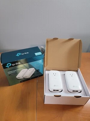 TP-Link AV2000 Powerline Ethernet Adapter Kit (TL-PA9020P KIT) | Gigabit 2-Port - Image 1 of 3