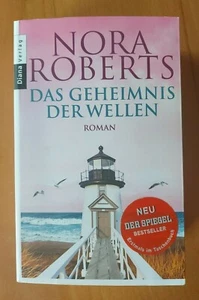 Das Geheimnis der Wellen von Nora Roberts (2015, TB) Zustand sehr gut - Bild 1 von 4