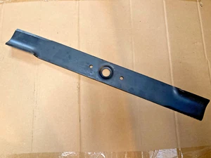 Genuine Honda 21" Walk Mower Blade 72511-952-830 / 72511-952-000 (See Note) - Picture 1 of 2