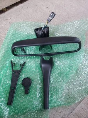 2009-2012 Audi Q5 S-line Black Interior Rear View Mirror Compass Auto Dimming... - Image 1 of 4