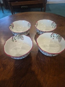 Juego de 4 cuencos de sopa de cereal Better Homes & Gardens Heritage WINTER FOREST de 7” - Imagen 1 de 3