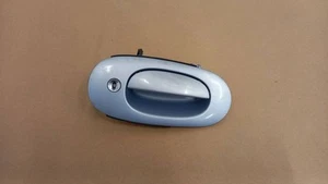 Jaguar XK8 - XKR 1997 Right front door exterior handle R31057 - Picture 1 of 4