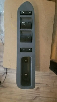Interruptor maestro de ventana eléctrica Ford Five Hundred 2005-2007 P/N: 54G13-5422897-A Foto 1 de 3
