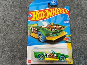 Track Manga HW Art Cars Hot Wheels - Picture 1 of 1