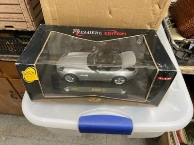 Premiere Edition BMW Z8 Sports Car 1/18 Maisto NIB In OLD RELEASE Style Box - Image 1 of 4