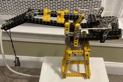 LEGO CITY: Building construction Crane 7905) ( Pre - Owned). (7906) not sure mod - Image 1 of 4