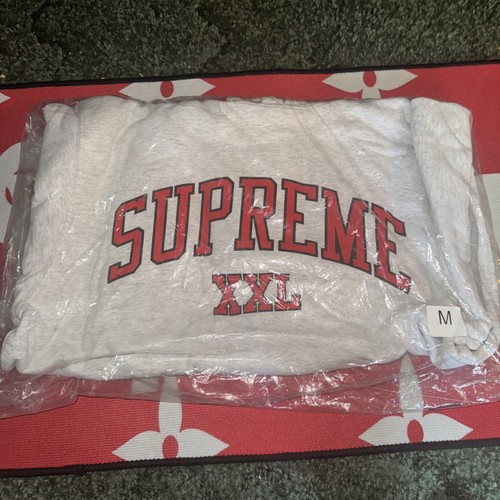 Rara felpa con cappuccio Supreme XXL grigia SS2020 taglia media made in Canada