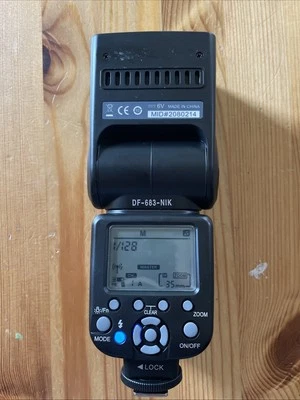 Vivatar DF-683 For Nikon Hot Shoe Camera Flash - Image 1 of 4