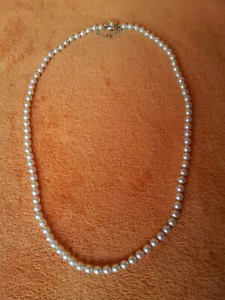 Vintage Majorica Simulated Pearl Necklace Gold on 925 Silver Clasp Spain 27" - Picture 1 of 4