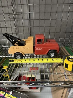 Buddy L Towing Service Truck - Image 1 of 4