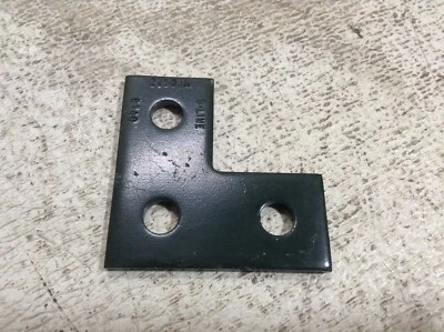 B-Line B140 Flat Angle Corner Plate Strut New (TB) - Image 1 of 4