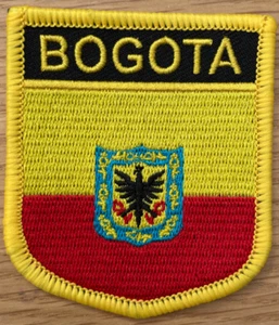 BOGOTA Kolumbien Schild Stadt Stadt Flagge bestickt AUFNÄHER Abzeichen P1 - Bild 1 von 1