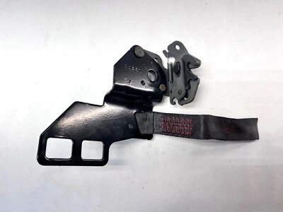 20-23 GMC SIERRA 2500 3500 HD ASIENTO CENTRAL TRASERO BLOQUEO SUPERIOR PESTILLO SOPORTE OEM Foto 1 de 4