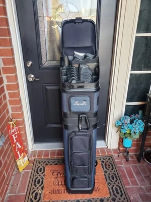 The Rig Travel Golf Rolling Bag OGIO RIG Hard Shell Case.  **NO CLUBS INCLUDED** - Image 1 of 4