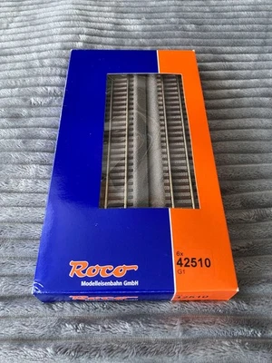 Roco 42510 Gleis gerade mit Aufgleiser 42606 - nagelneu in OVP - Bild 1 von 4