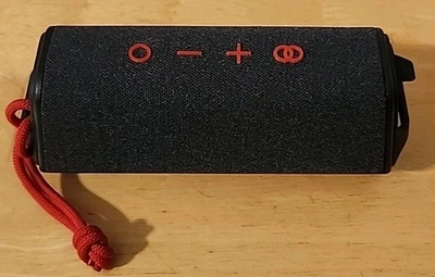 Alto-falante Bluetooth portátil Monster ICON à prova d'água preto testado funciona - Imagem 1 de 4